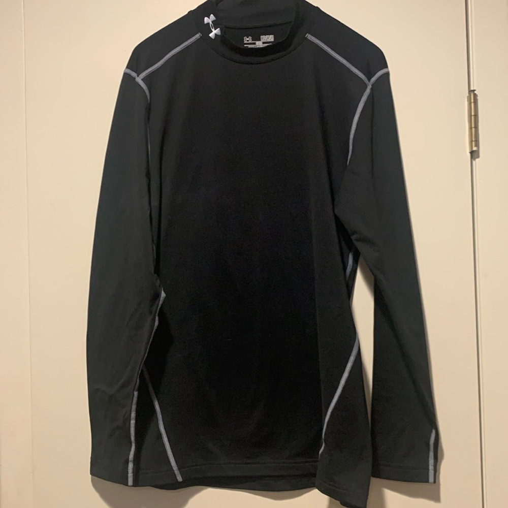 Men’s Under Armour Black compression thermal long sleeves shirt